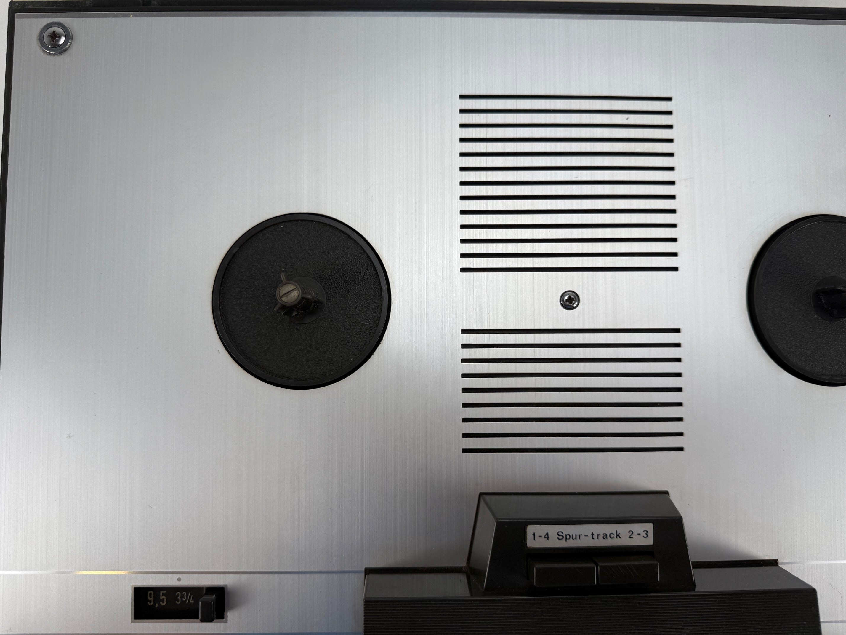 SABA TG-543 Stereo 1/4" 18CM Cassettedeck - Wordt verkocht zoals hij is
