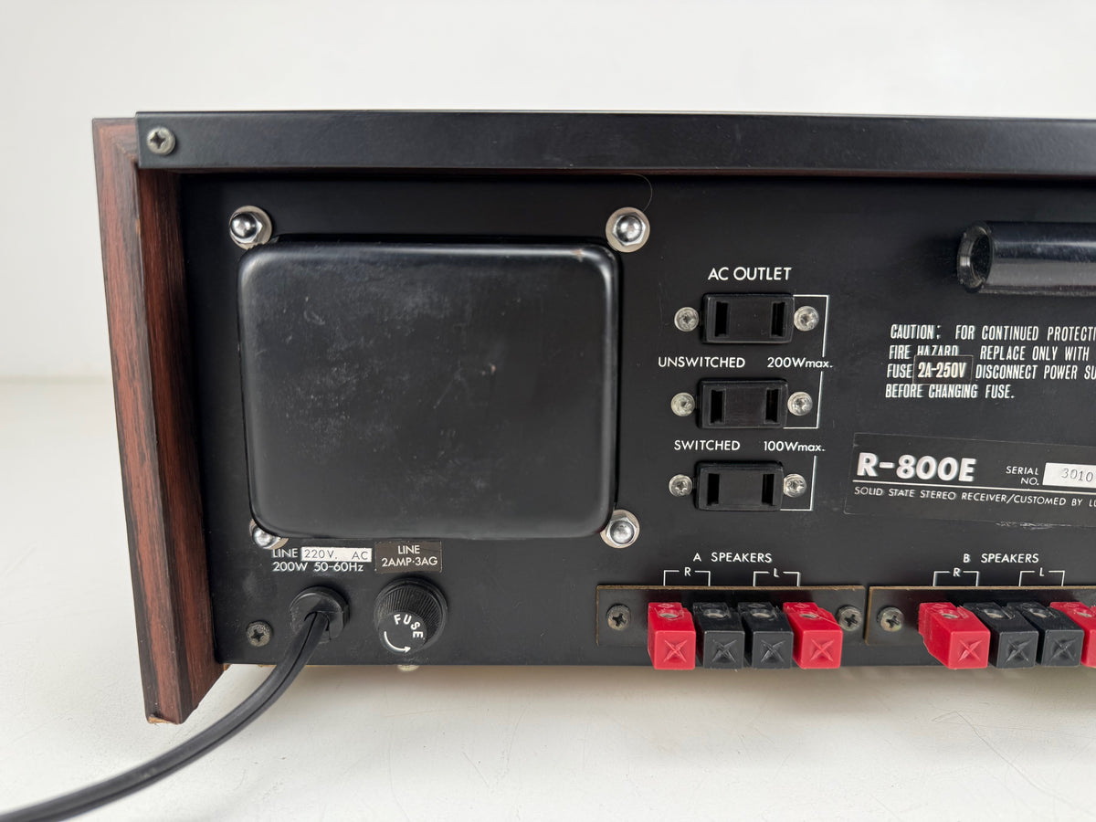 Luxman R-800E Solid State AM/FM Multiplex Stereo Receiver - Serviced