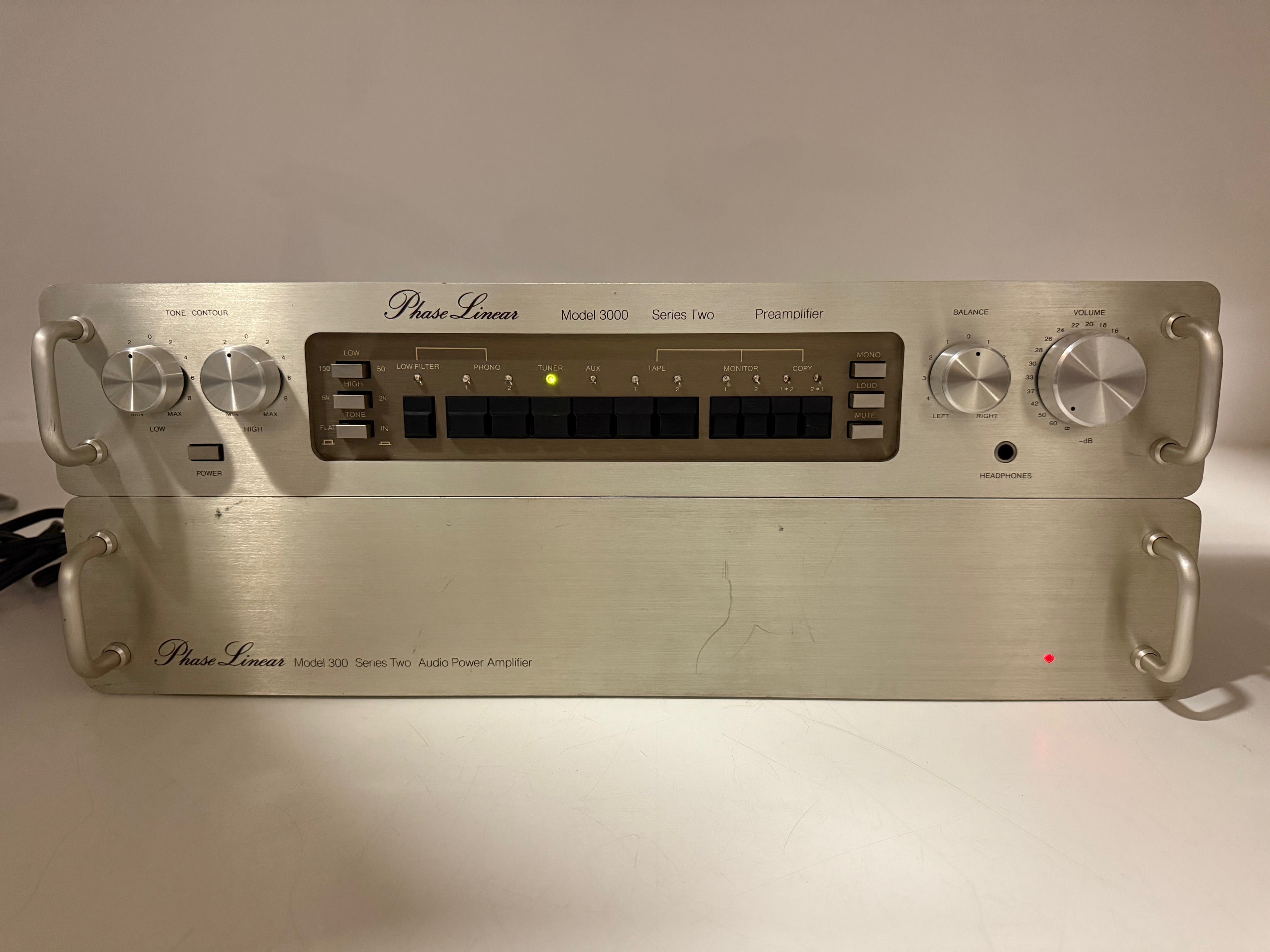 Phase Linear Series Two Model 3000 Preamplifier / Model 300 Power Amplifier