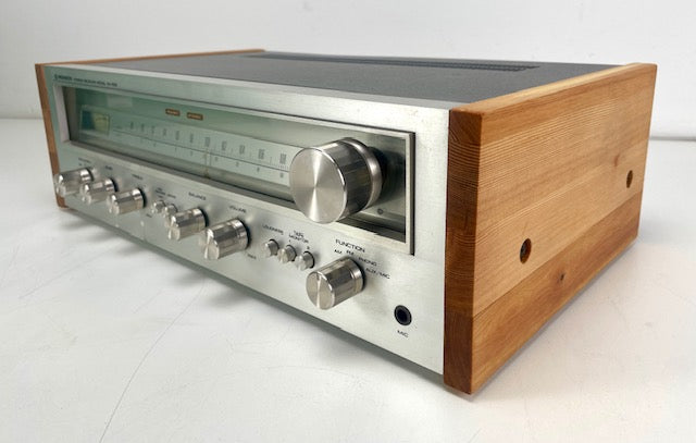 Pioneer Model SX-550 stereo-ontvanger - Onderhoud uitgevoerd/condensatoren vervangen/zijpanelen vernieuwd