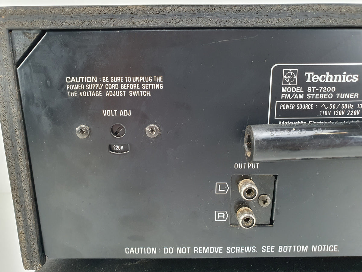 Technics ST-7200 Tuner - SU-7200 Geïntegreerde versterker - Mooie set - Nieuwe lampjes