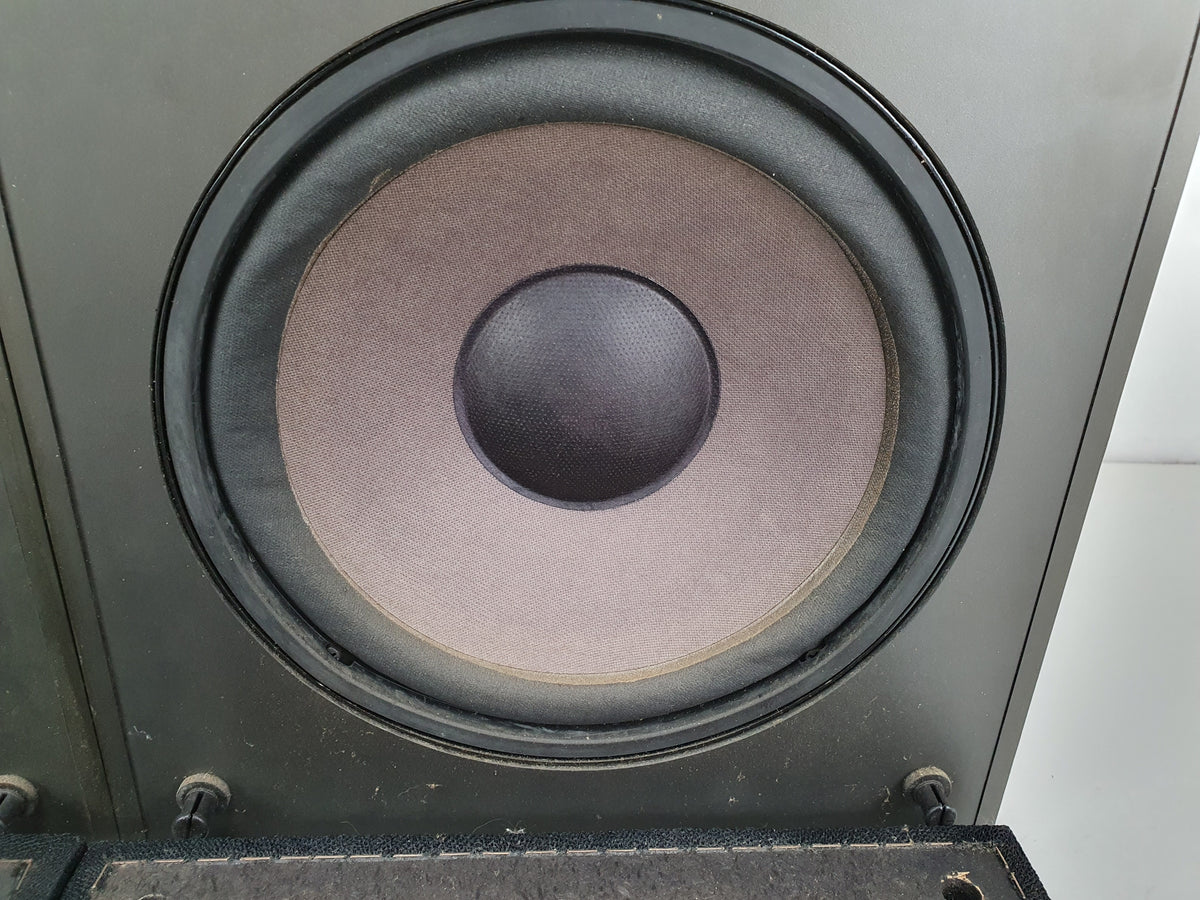 Akai SR-1100 Vintage bookshelf speakers - One not fully working