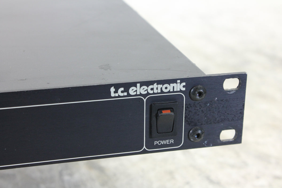 TC Electronic TC 1128X 28-bands grafische equalizer/spectrumanalysator (nr. 4)