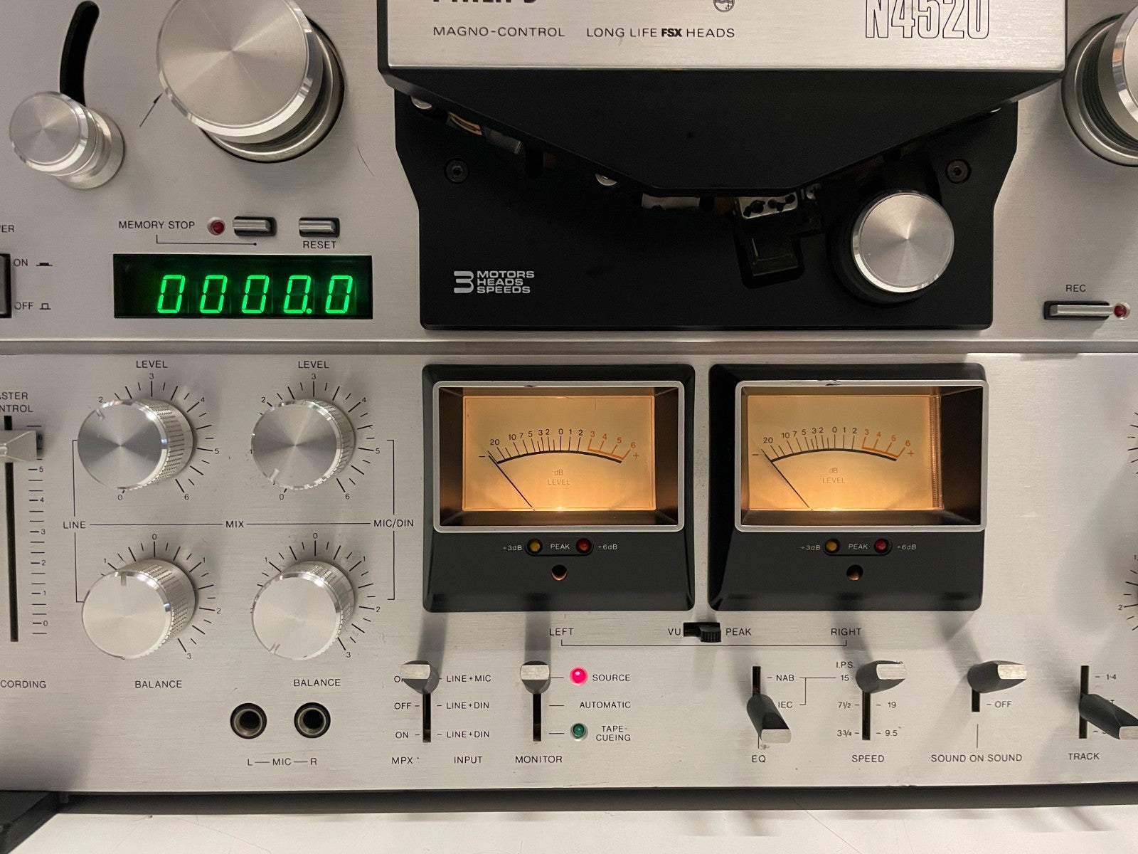 Philips - N4520 Spoelenrecorder – 1/4 inch – 4 sporen