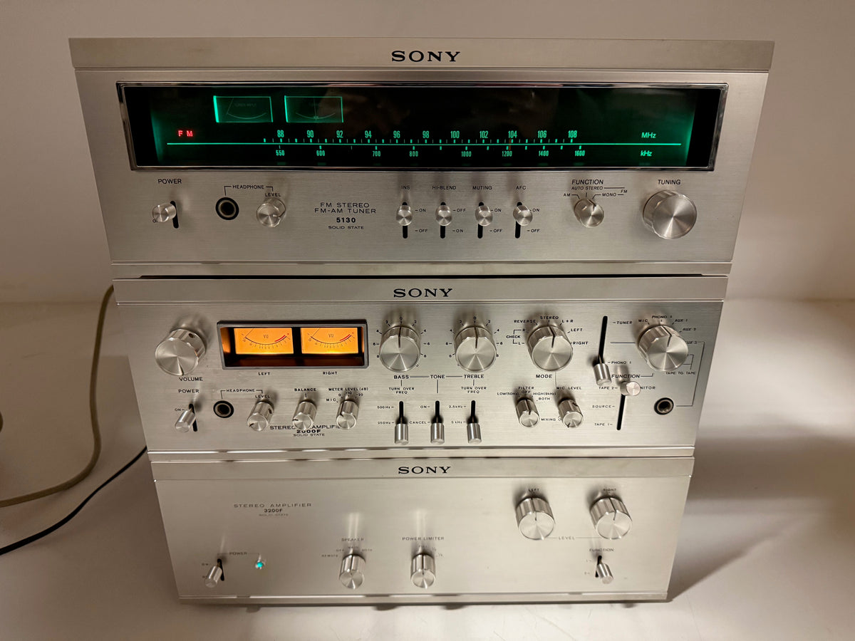 Sony ST - 5130 Tuner / TA - 2000F Pre Amplifier / TA - 3200F Stereo Amplifier set