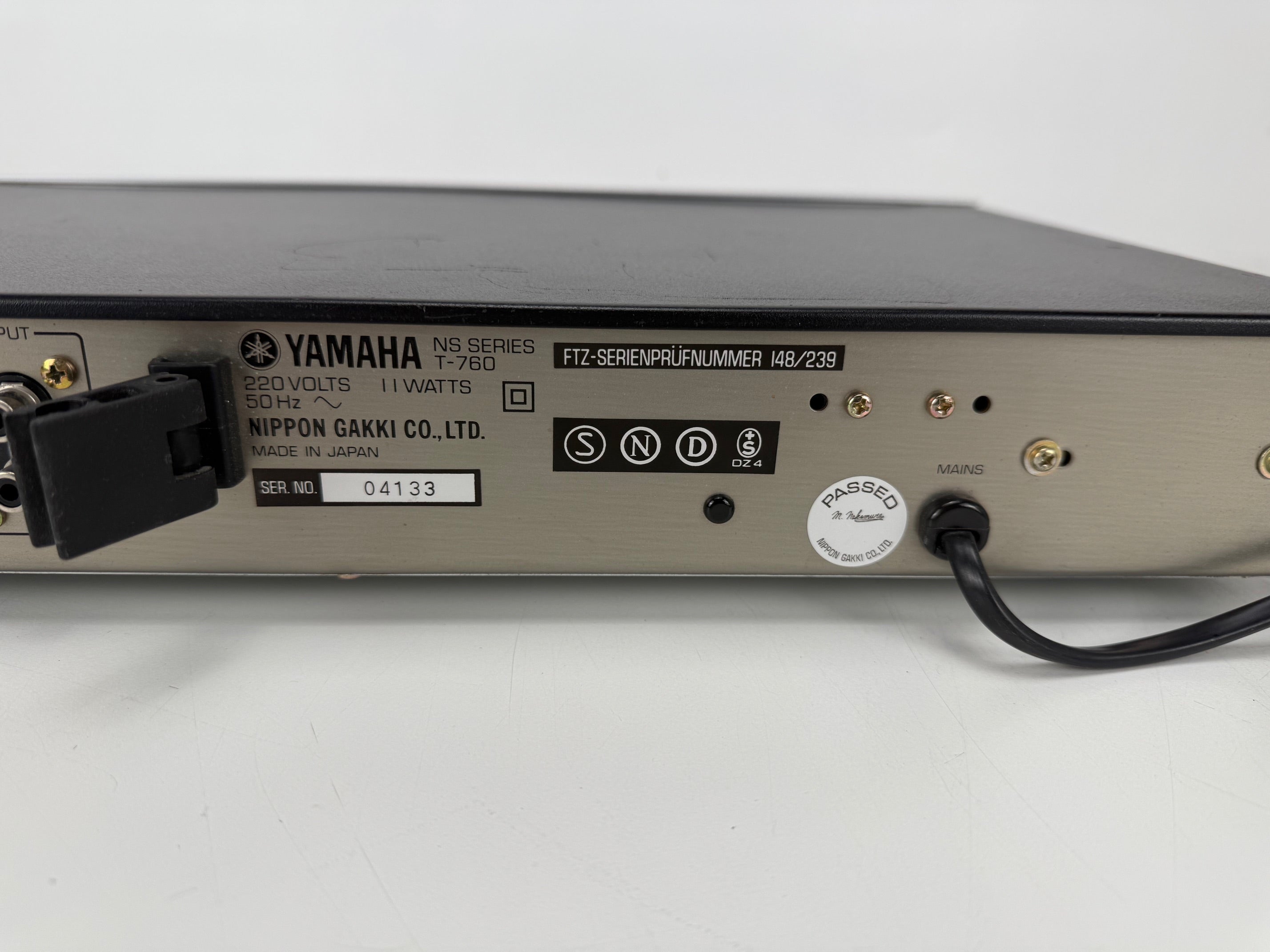 Yamaha T - 760 Natural Sound AM/FM Stereo Tuner