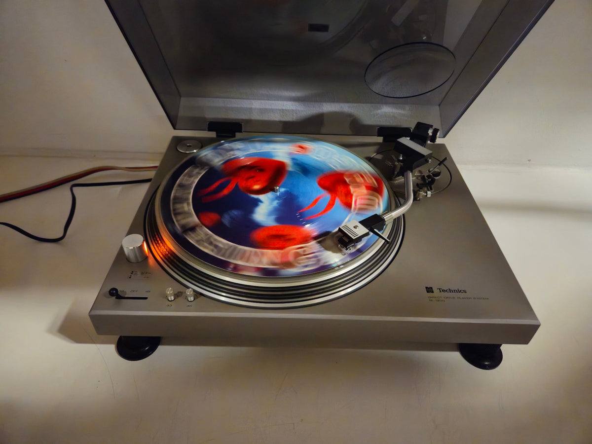 Technics - SL1200 MK1 - Direct-Drive Platenspeler - Stofkap - Shure SDS3 Naald
