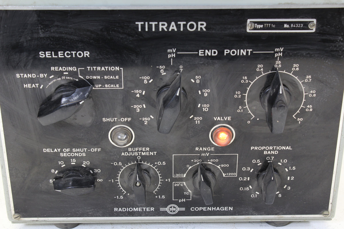 Radiometer Copenhagen TTT1 titrator met aansluitkabels