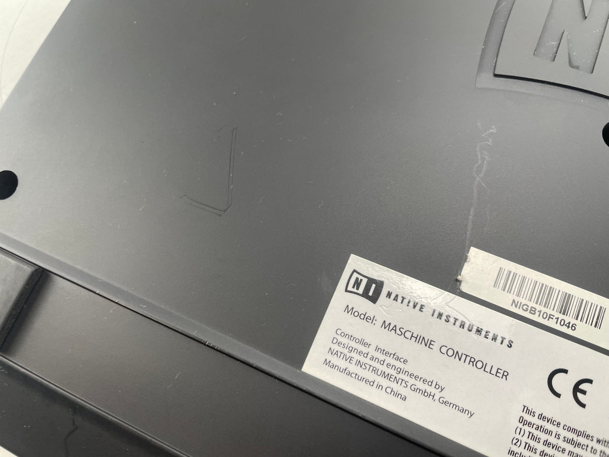 Native Instruments Maschine-Drumcomputer met cd - MK1 - MIDI-controller