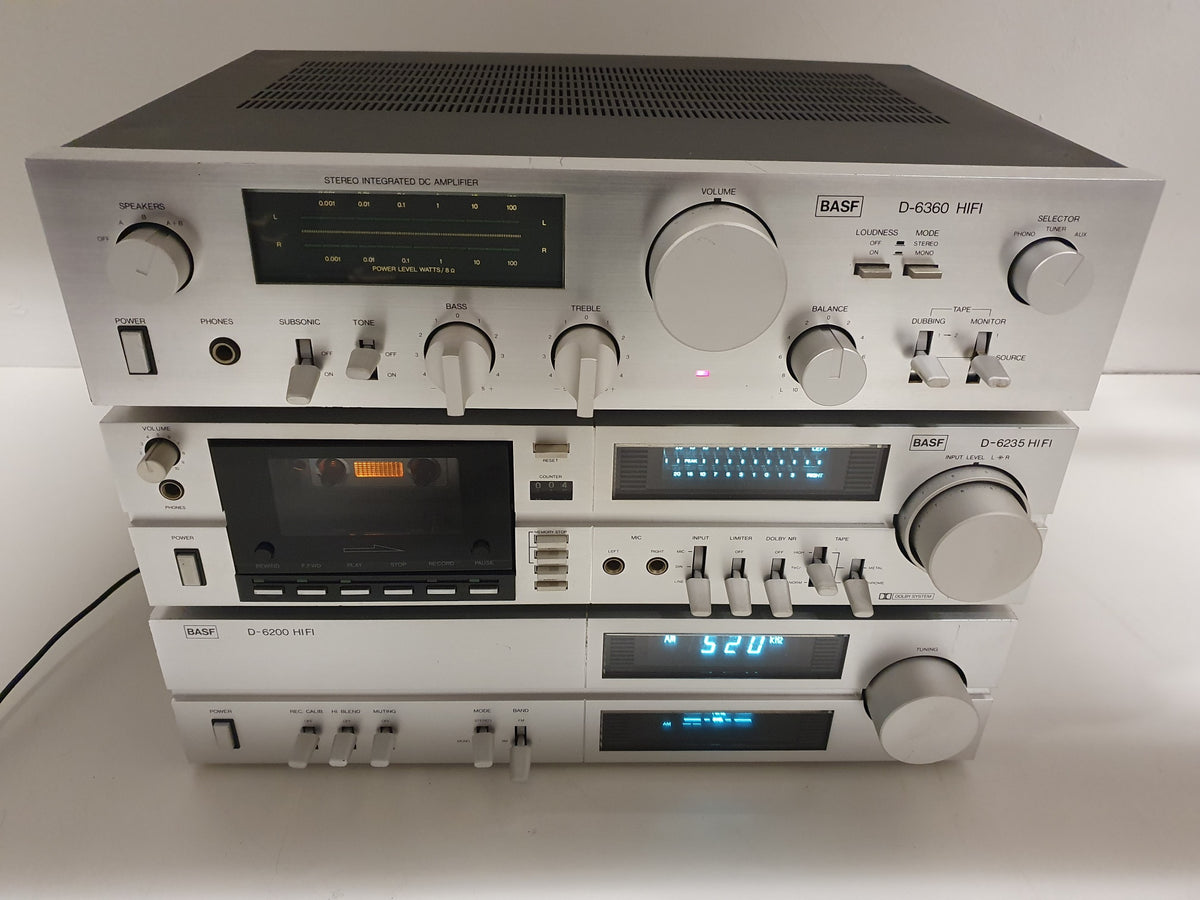 BASF Set D-6200 Tuner - D-6360 Stereo versterker D-6235 Cassettedeck