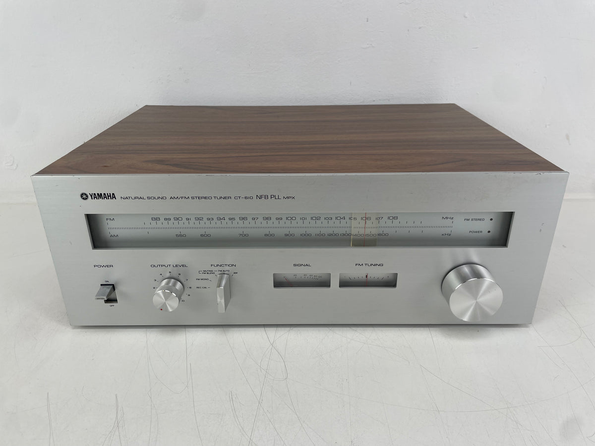Yamaha – CT-610 – Natural Sound AM/FM Stereo Tuner