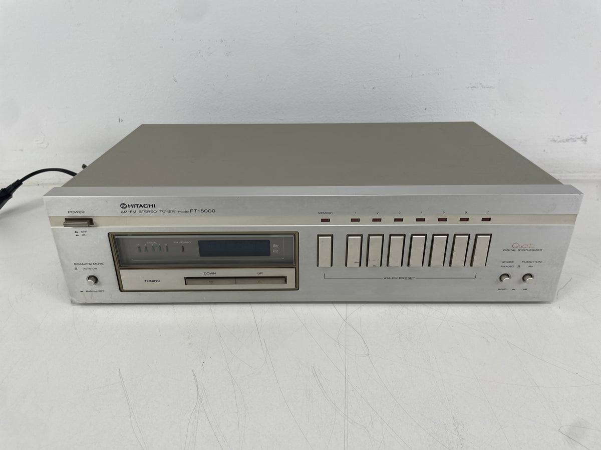Hitachi – FT-5000 – Quartz Digital Synthesizer AM/FM Stereo Tuner