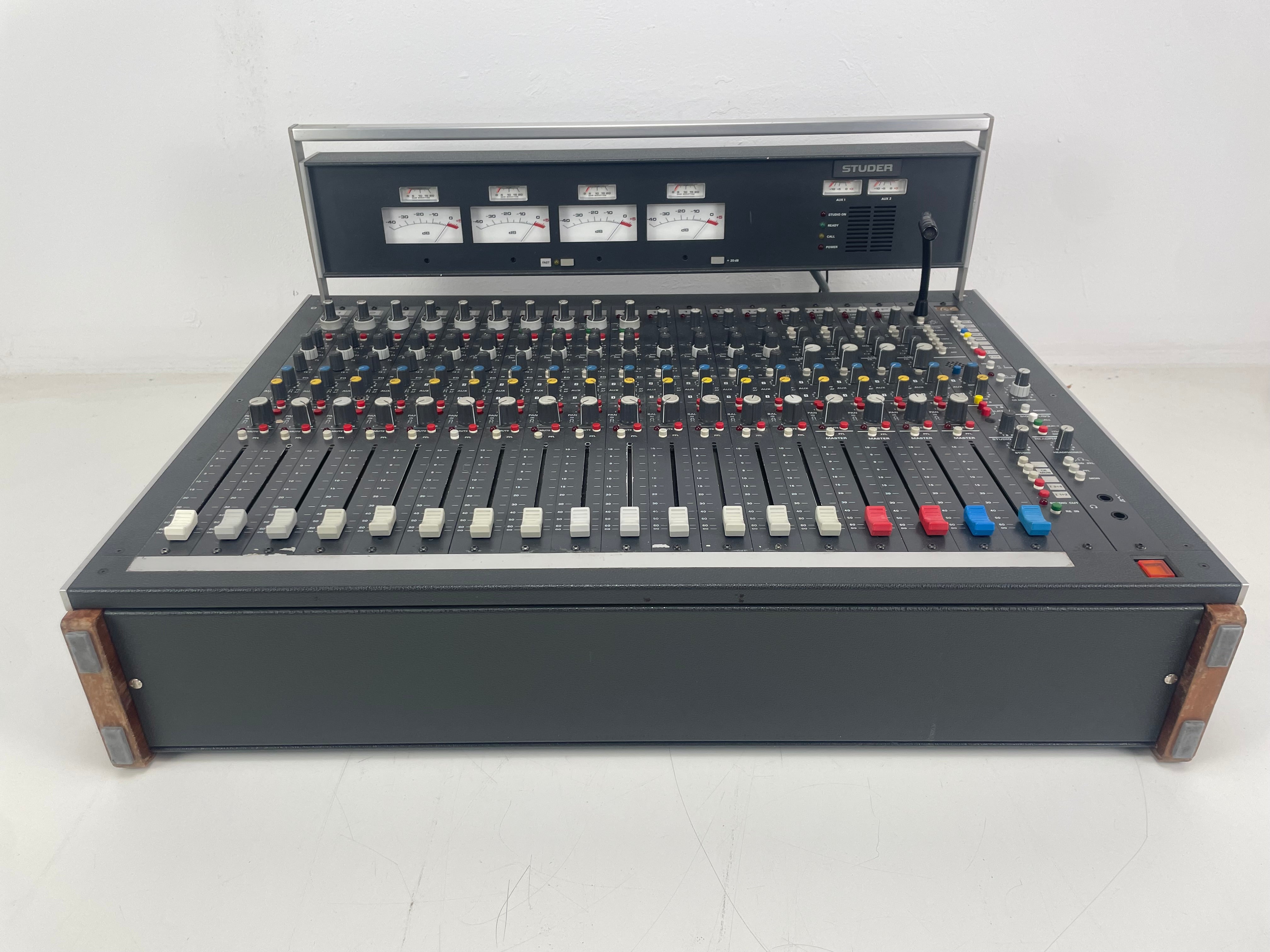 Studer - 962 - Studio Mixer - Inc. Breakout box - D-SUB25  Cable - Rare