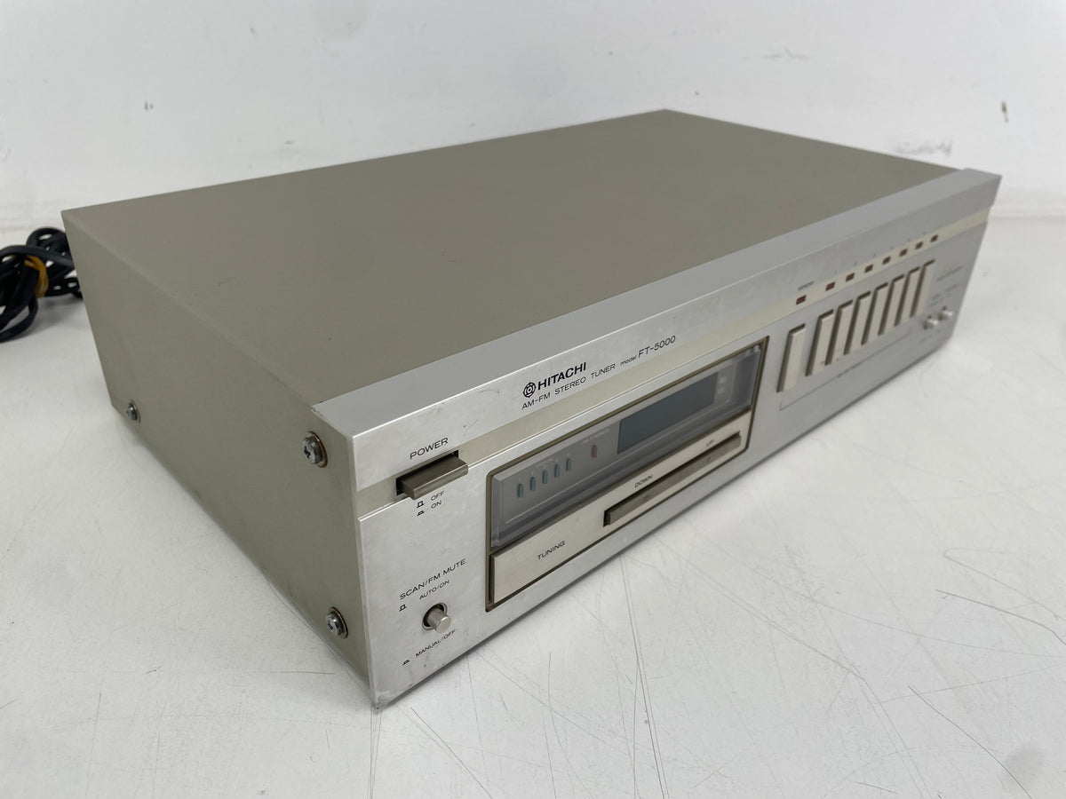 Hitachi – FT-5000 – Quartz Digital Synthesizer AM/FM Stereo Tuner
