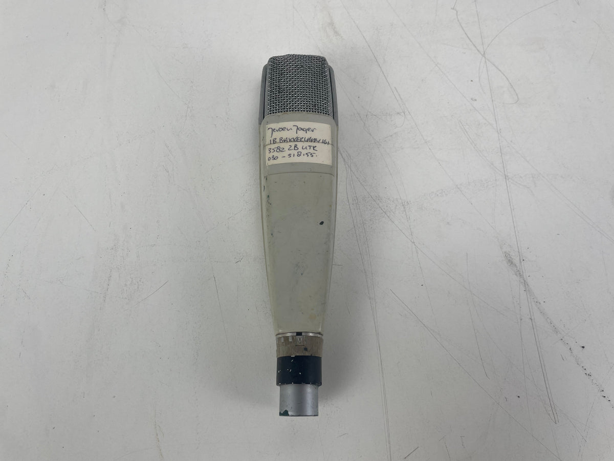 Sennheiser - MD421-N - Cardioid Dynamic Microphone - 30-17000Hz - Inc. Mount