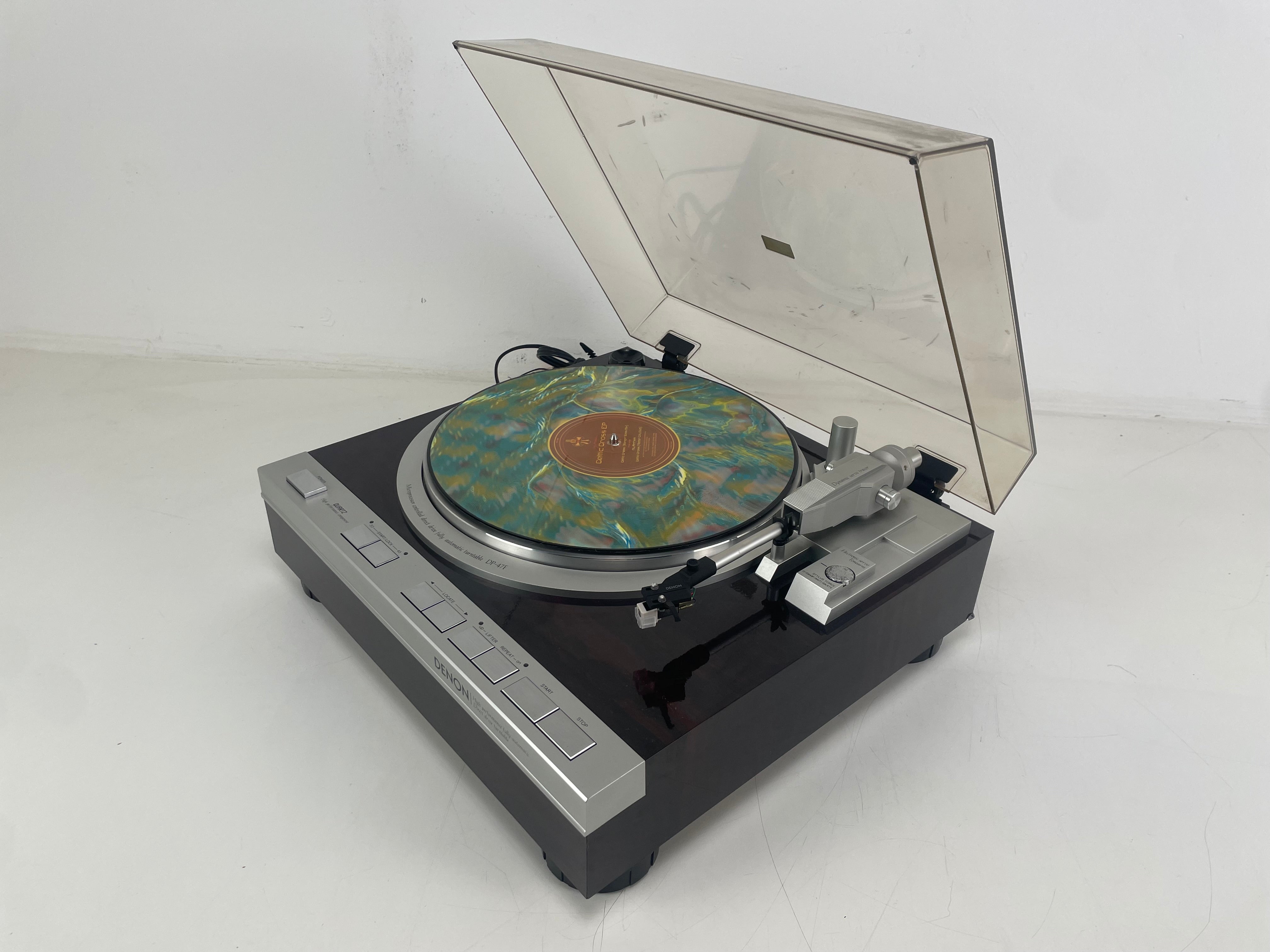 Denon - DP47F - Direct Drive - ATN3600L - Volautomatische Platenspeler - 110V
