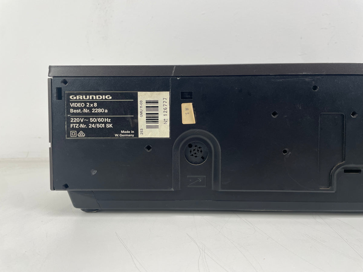 Grundig - Video 2x4/2x8 - 2280a - Video2000 - Video Cassette Recorder - Serviced (Recapped/Repaired)