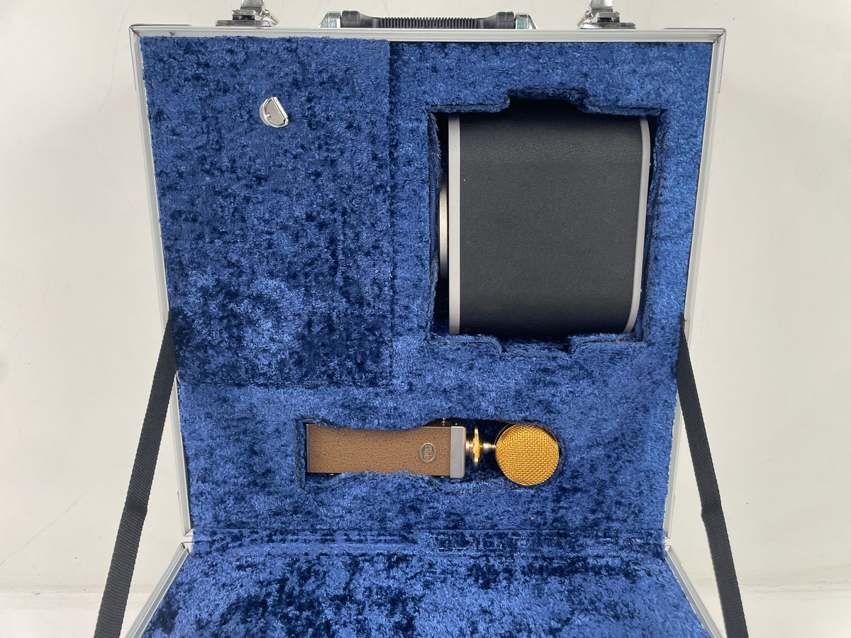 Blue - Cactus - Tube Condenser Microphone - Mint - Inc. Case/Accessoires/New Tube/Manual (AKA Complete Set)