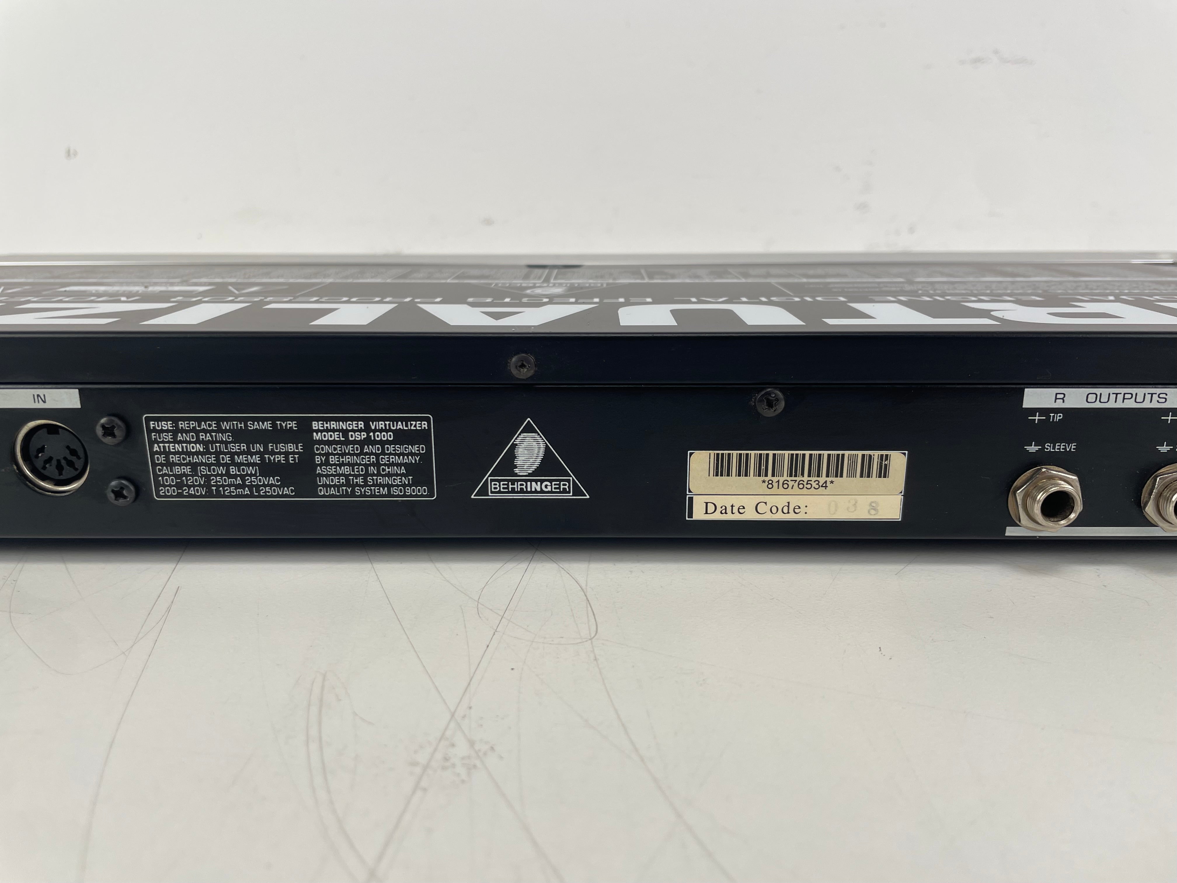 Behringer - DSP1000 - Virtualizer