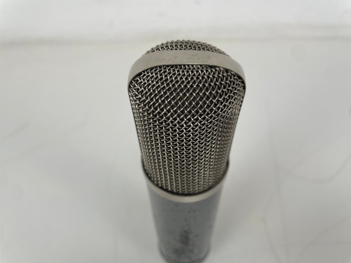 Neumann & Gefell - UM57 - Nr.991 - Buiscondensatormicrofoon - Onderhouden
