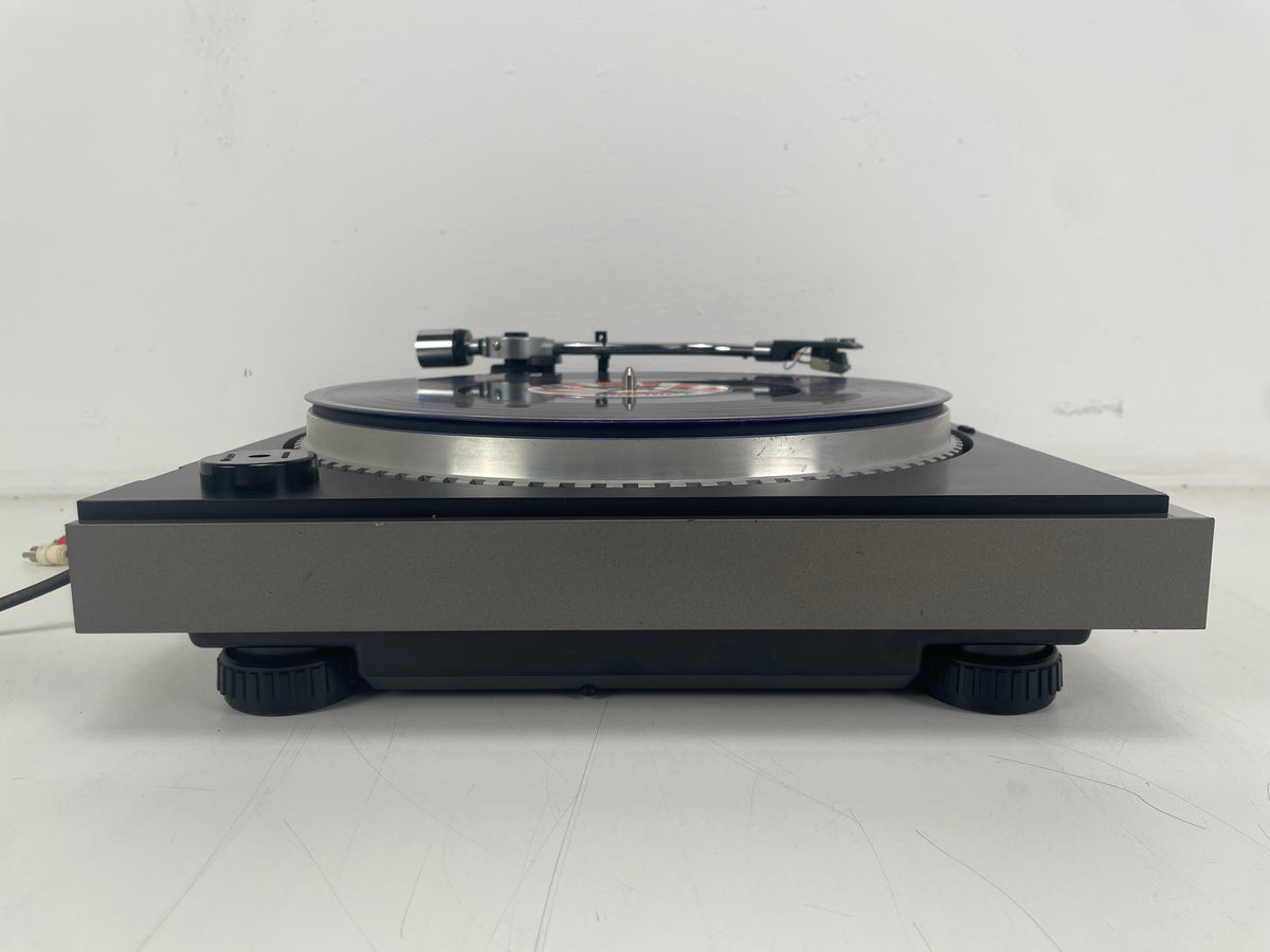 JVC - QL-A2 - Direct Drive Turntable - Inc. JVC Z1S Cartridge - Broken Strobe