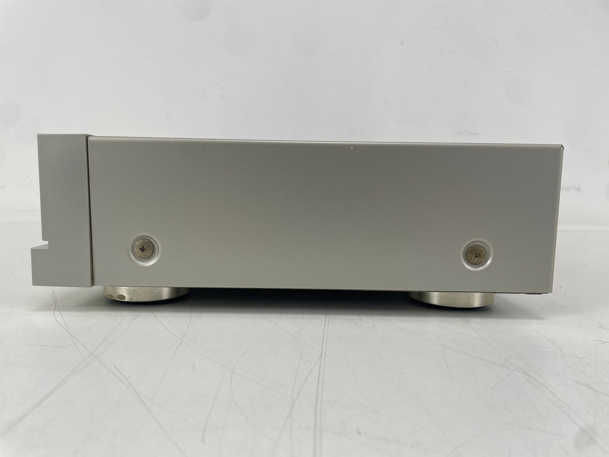 Technics – SL-P202A – Compact Disc Player – 20-Bit High Resolution