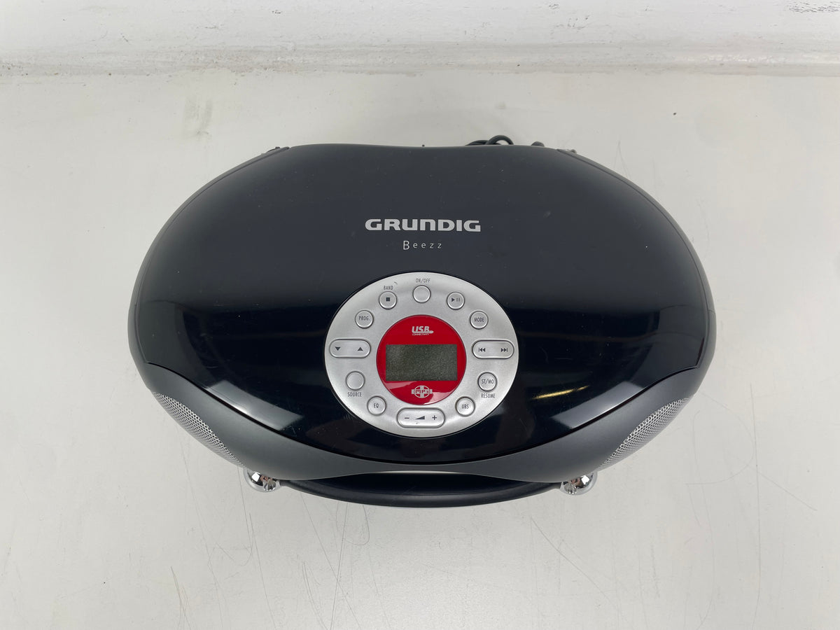 Grundig - Beezz - RCD 6800 DEC/A - Draagbare Radio/CD/SD/USB-speler