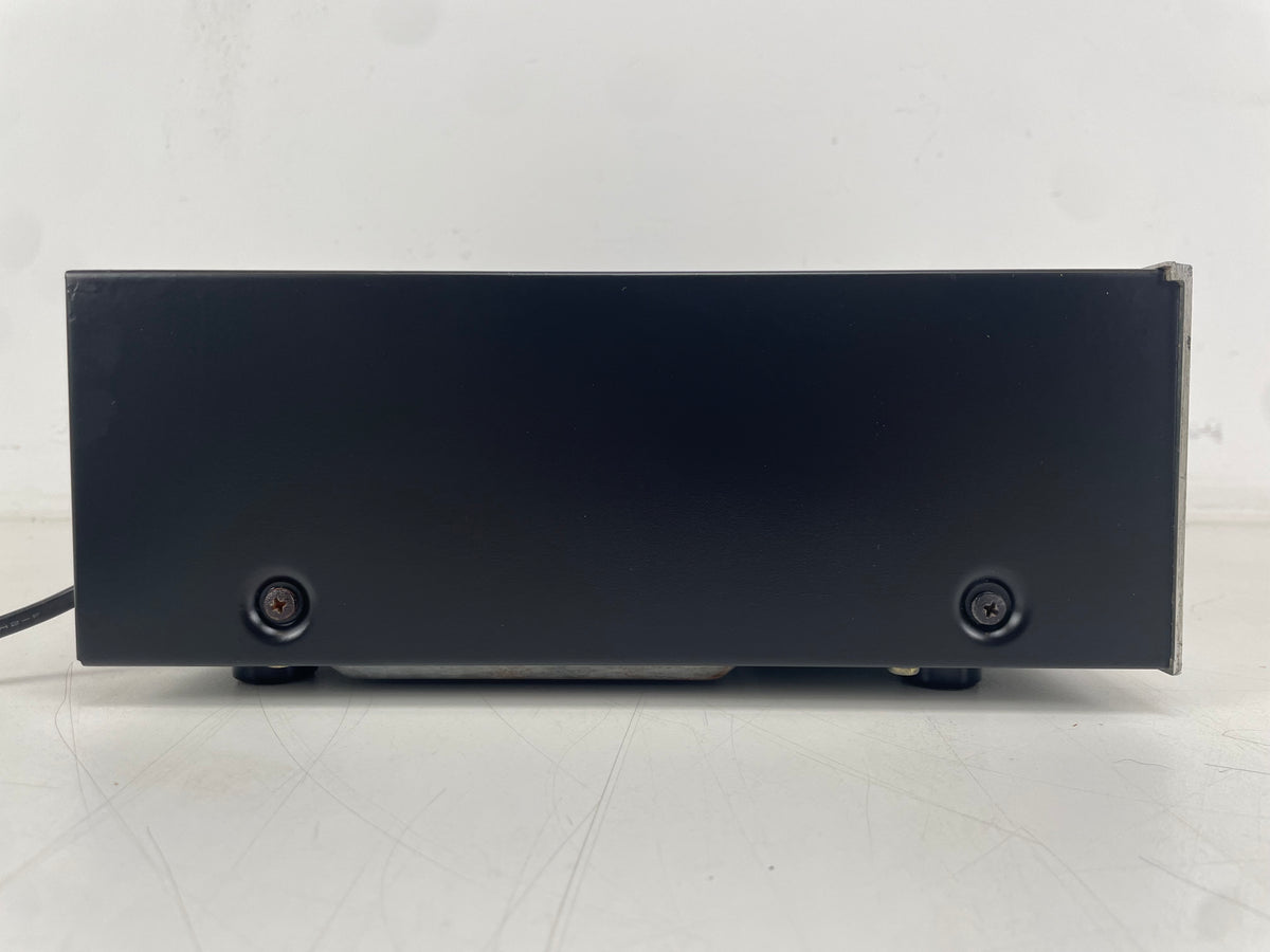 Luxman – L-114A – Stereo Integrated Amplifier – Serviced (Resprayed)