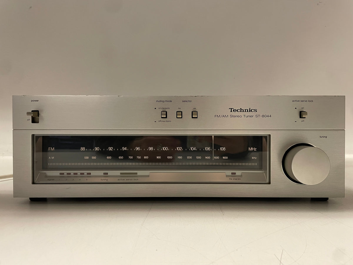 Technics – ST-8044 – FM/AM Stereo Tuner