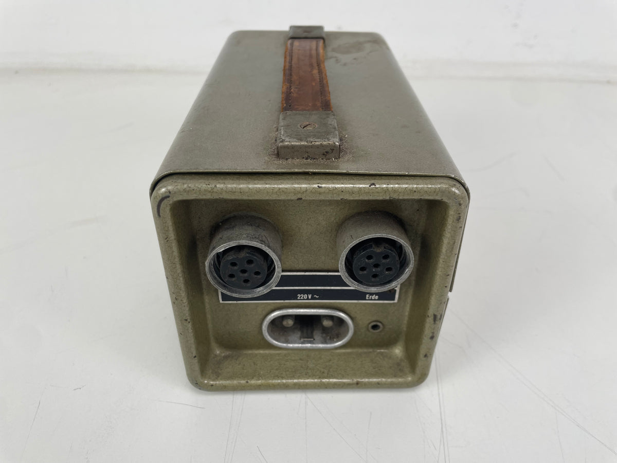 Neumann & Gefell - UM57 - Nr.991 - Buiscondensatormicrofoon - Onderhouden
