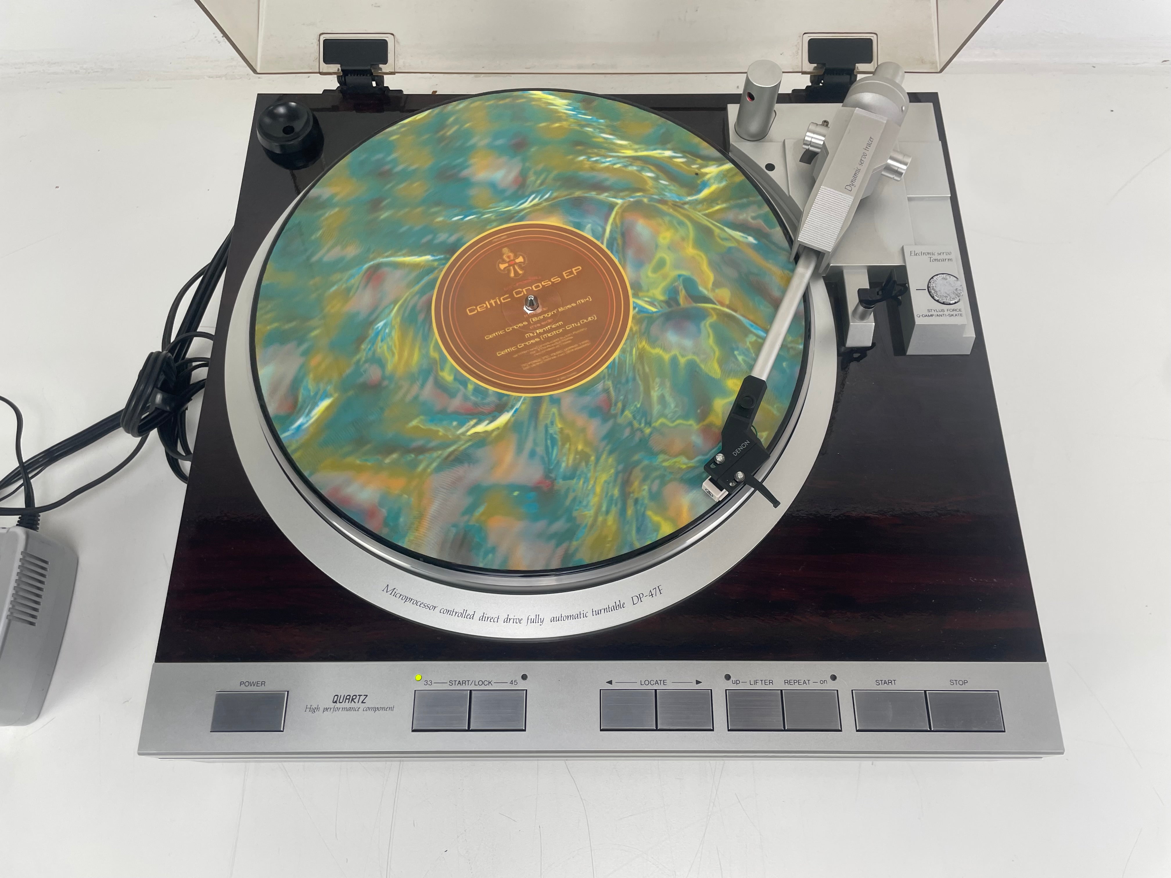 Denon - DP47F - Direct Drive - ATN3600L - Volautomatische Platenspeler - 110V
