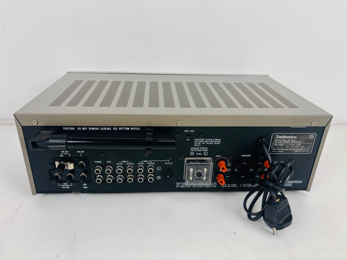 Technics - SA-303 - Vintage Stereo Receiver - 40W per Channel