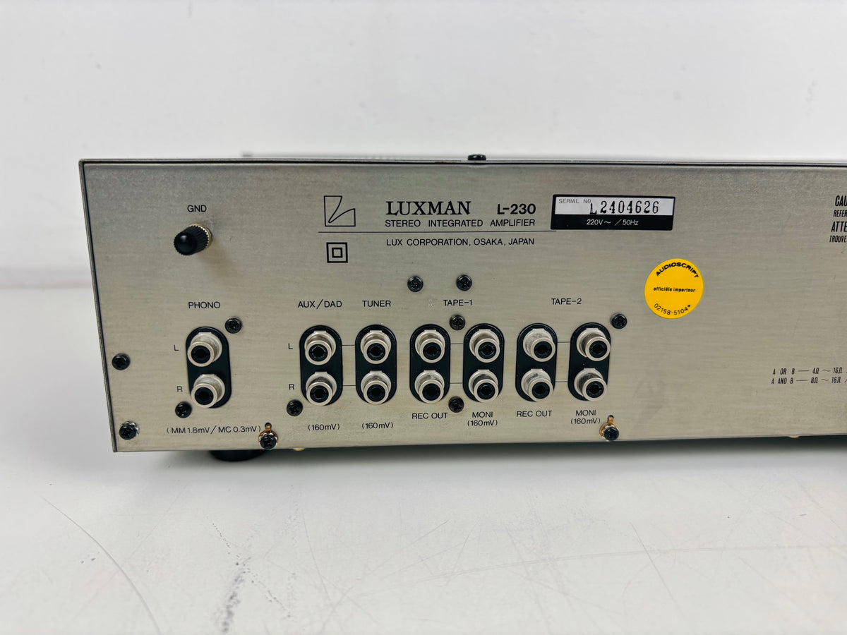 Luxman L-230 - Vintage Stereo Integrated Amplifier - 63W per Channel