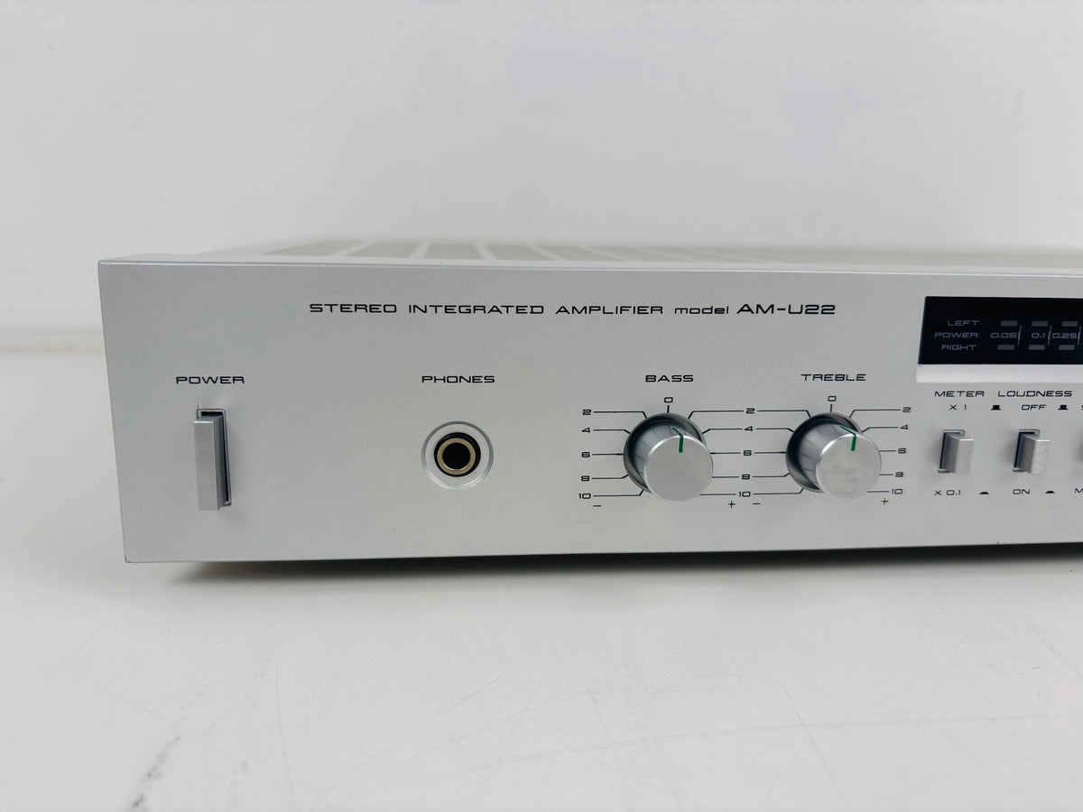 AKAI - AM-U22 - Vintage Stereo Integrated Amplifier - 25W Per Channel