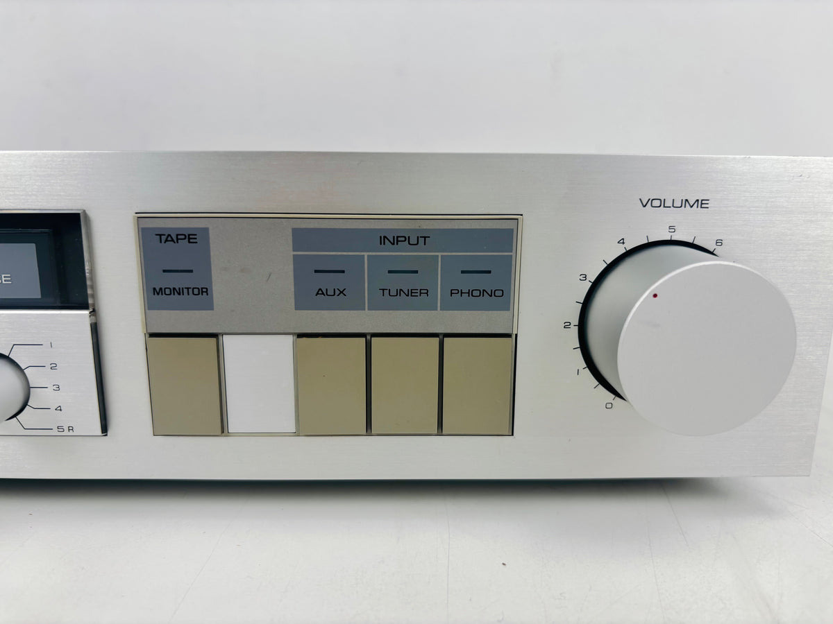 Yamaha A-05 - Vintage Integrated Stereo Amplifier- 2x30W