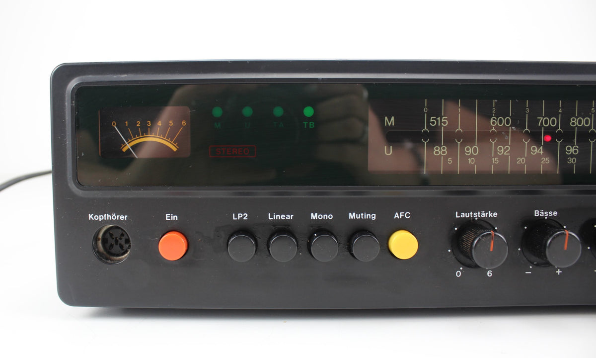 C. Lorenz AG. SRX 75 Professional receiver - Werkt niet, wordt verkocht zoals hij is.