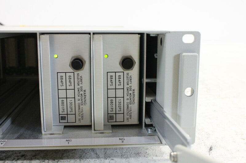 Leitch FR-6802 Digital Glue montageframe met 2 voedingen