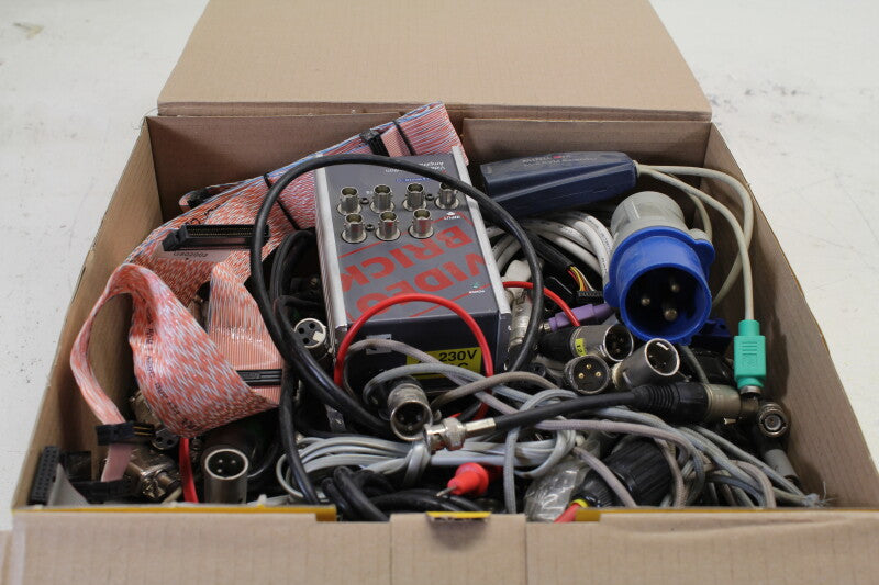 Diverse mysteriesche diverse elektronica doos Groot (Nr.2)