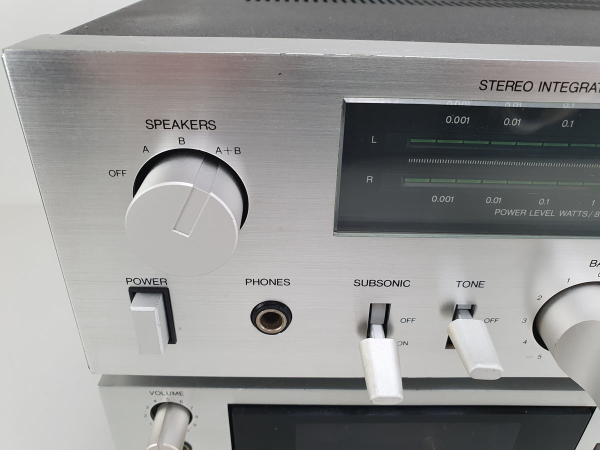 BASF Set D-6200 Tuner - D-6360 Stereo versterker D-6235 Cassettedeck