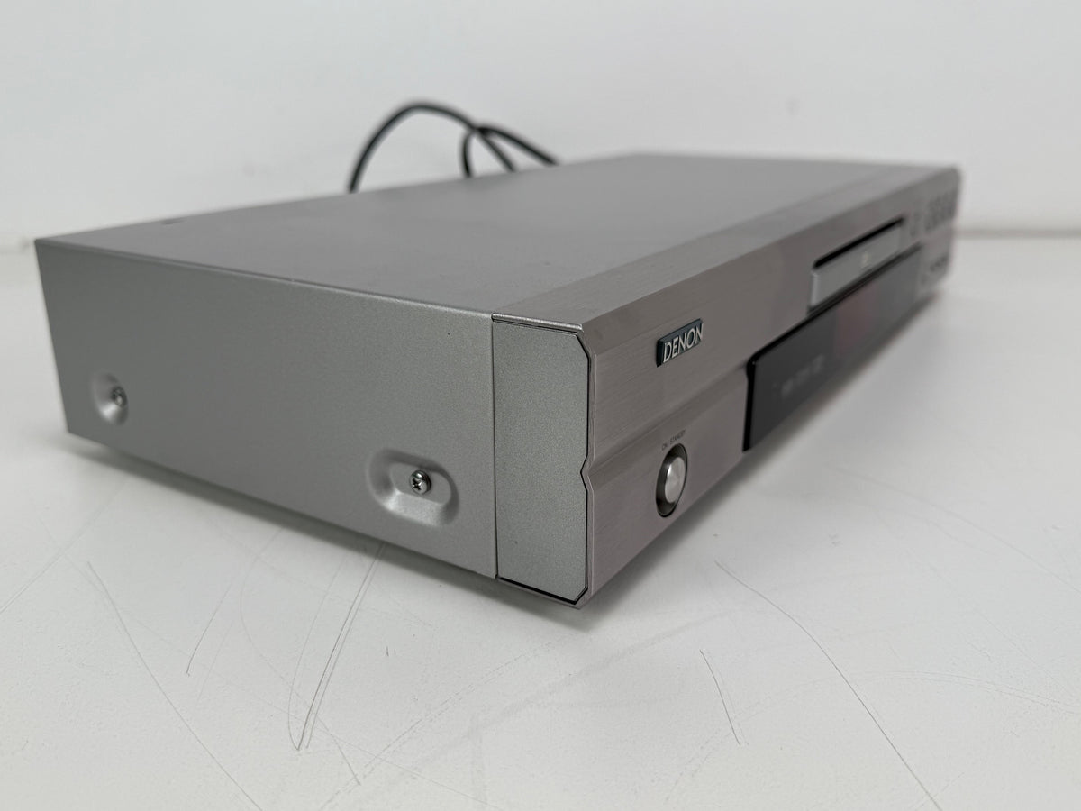 Denon DVD-1910 DVD Video Player With Original Box - Remote Control - Manual