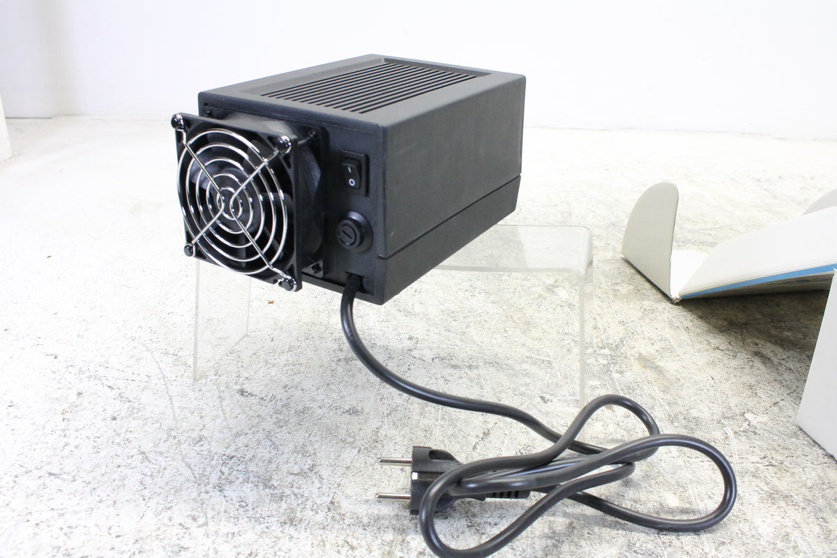 Kert KAT10 voeding 230 VAC naar 12V/13,8V in doos