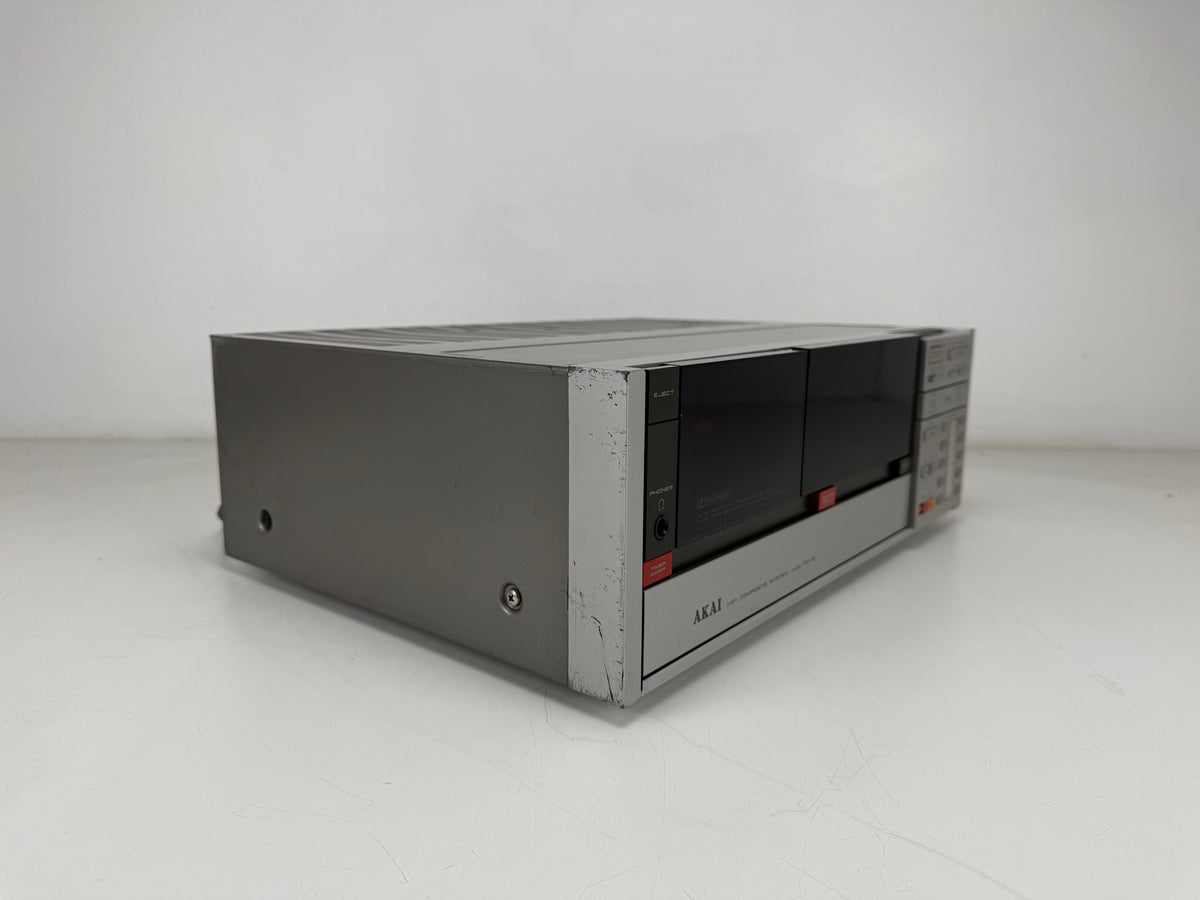 Akai Model FD-3 Hifi Composite System - Amplifier/Tuner/Cassette combo