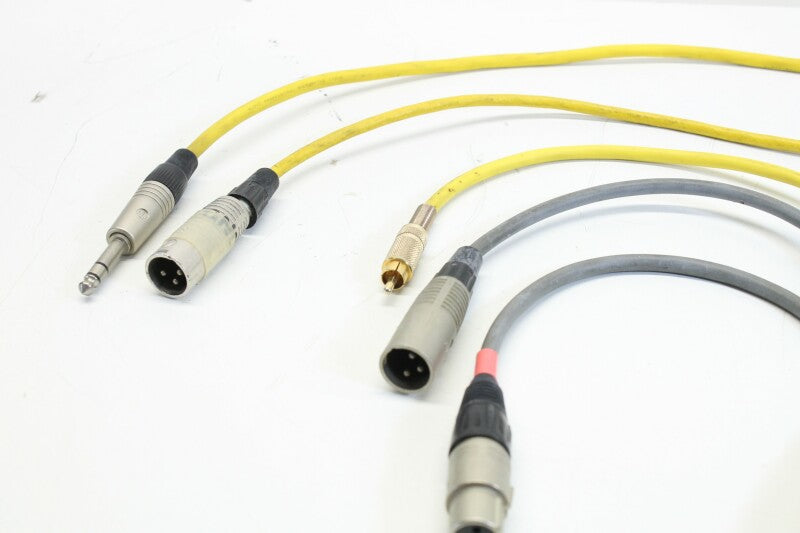 Neutrik kavel met korte XLR-kabels met enkele RCA- en jackpluggen (nr. 1)