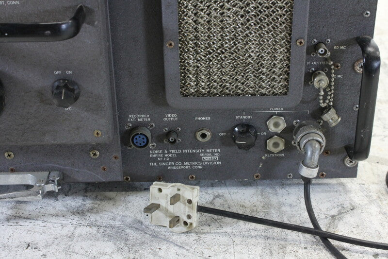 Amerikaanse militaire ruis- en veldsterktemeter NF-112