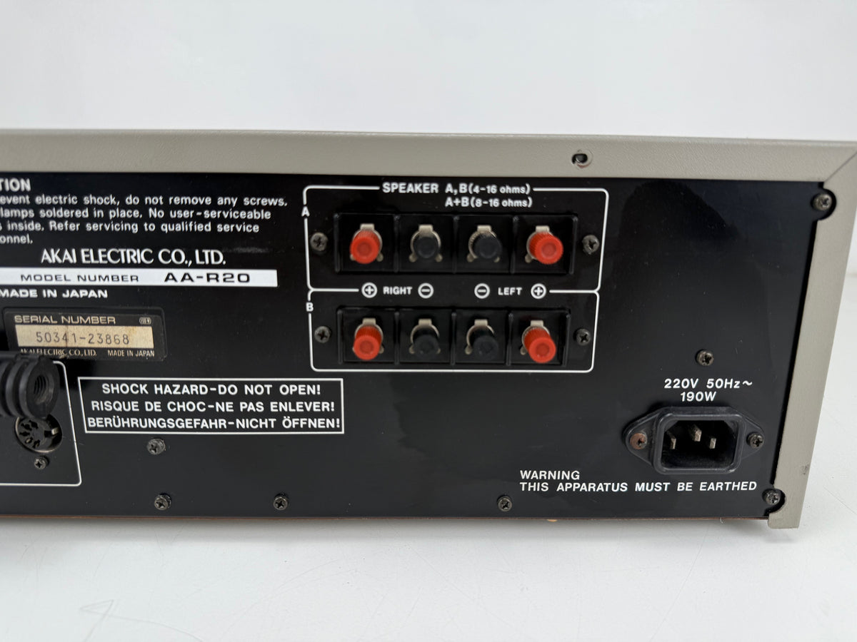 Akai AA-R20 Stereo Receiver - New lights