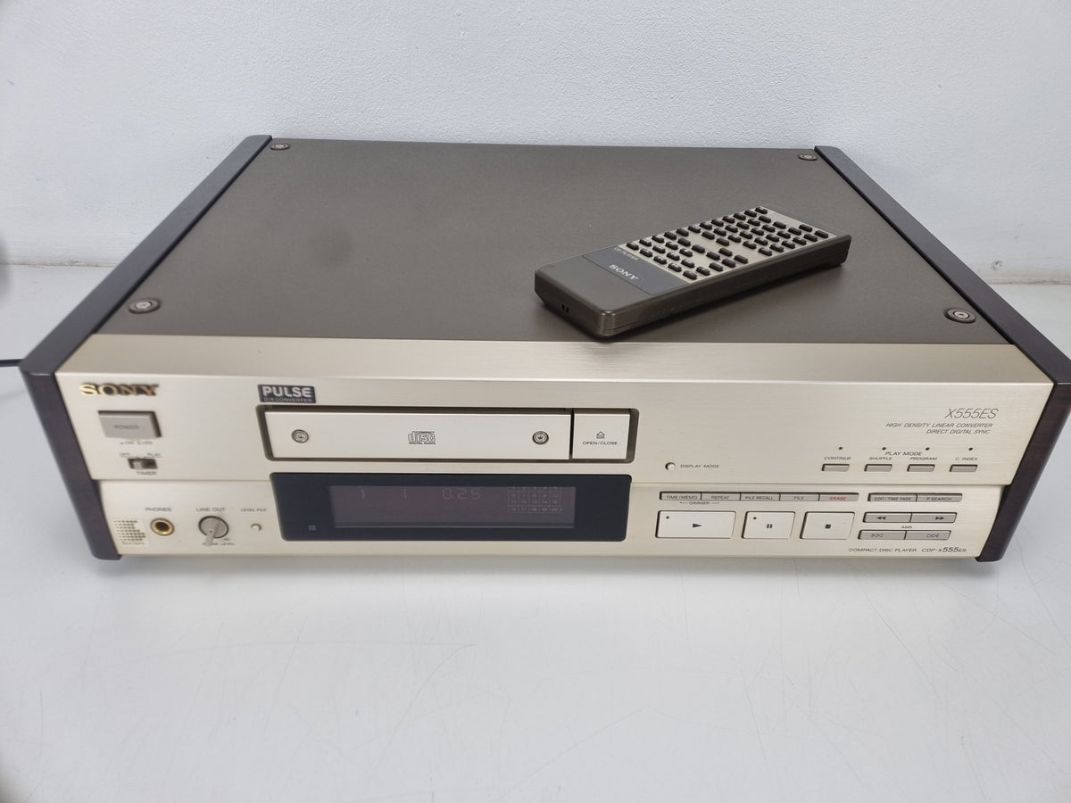 Sony CDP-X555ES CD player - Remote- Original box - Instruction manual -  Champagne