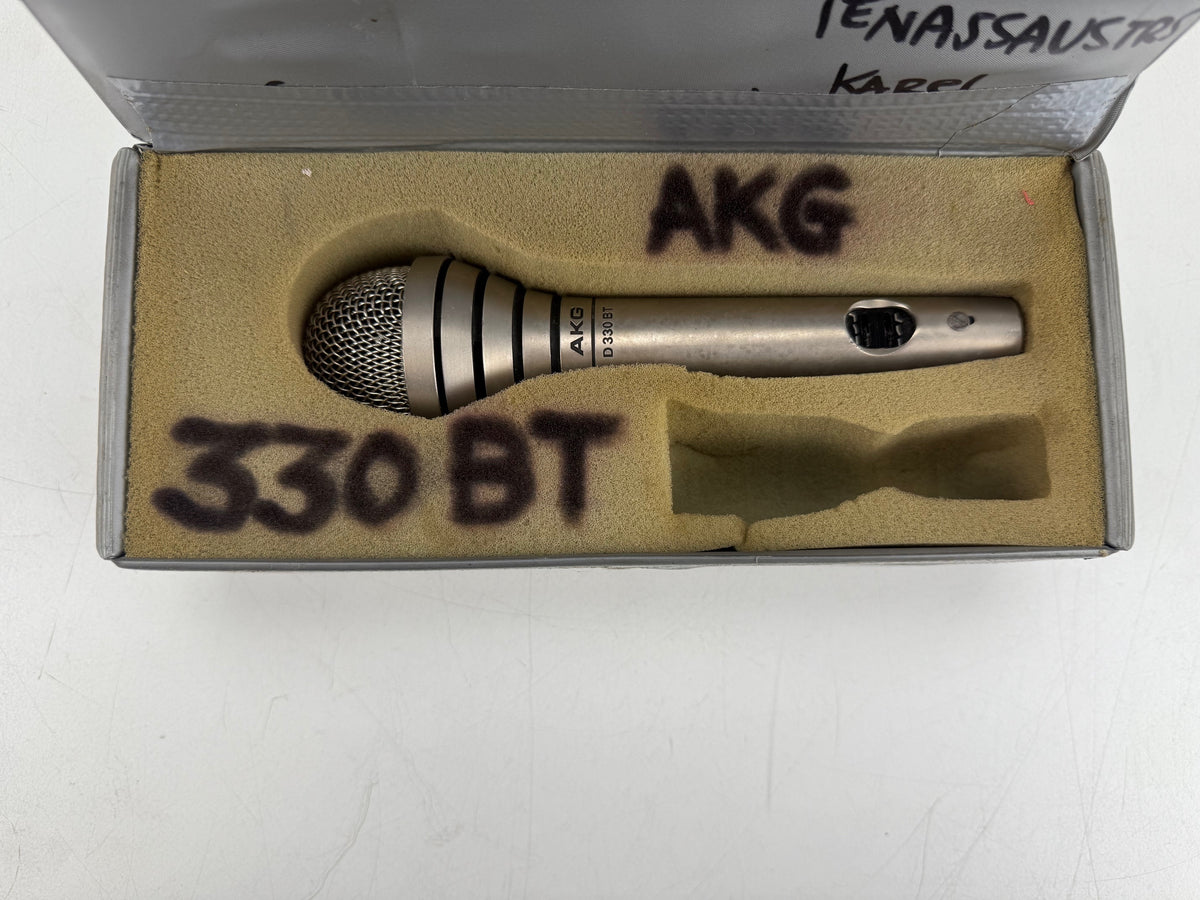 AKG D330BT Dynamic Hyper-cardioid Microphone With Case