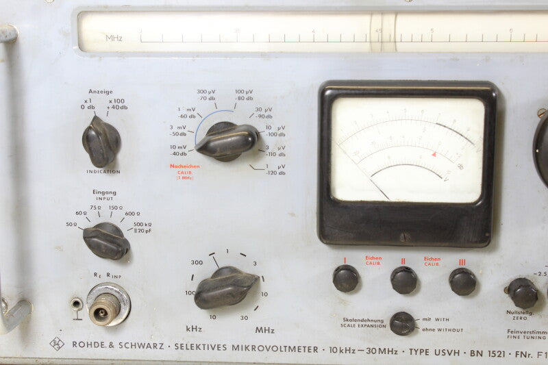 Rohde & Schwarz BN 1521 Microvoltmeter