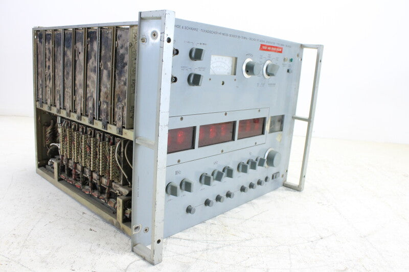Rohde & Schwarz Decade HF meetzender 20-70MHz - RF signaalgenerator