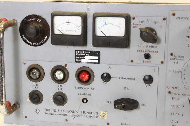 Rohde & Schwarz Kortegolfzender 100 watt HS 482/1
